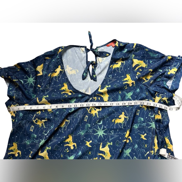 ModCloth 🏹 constellation astrology print blouse top sz 3X zodiac tie back EUC - Picture 4 of 7